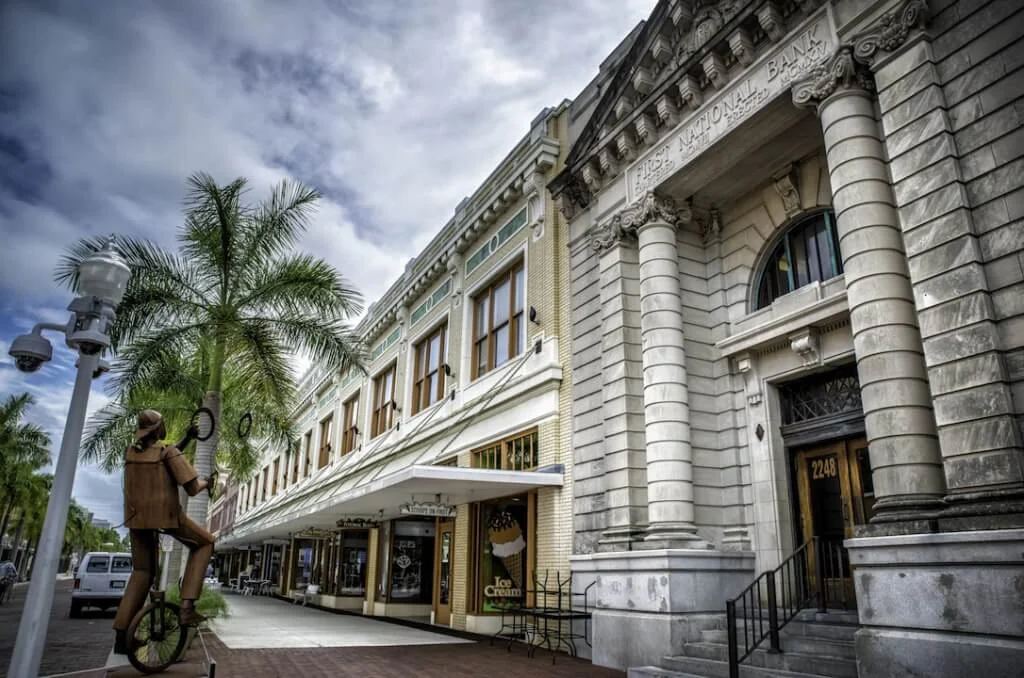 Discovering Downtown Fort Myers A Vibrant Hub of Culture and Commerce